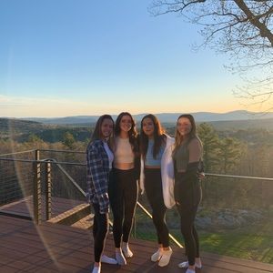 Meet your Posher, Christie